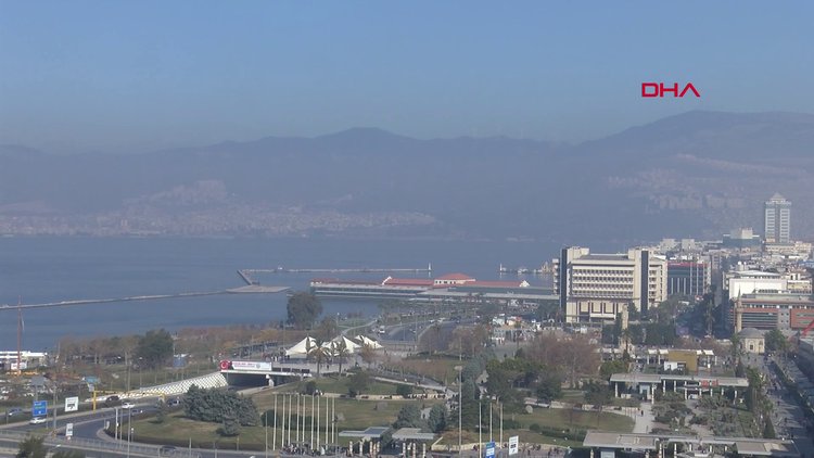 İzmir'in hava kalitesi 'riskli' seviyede