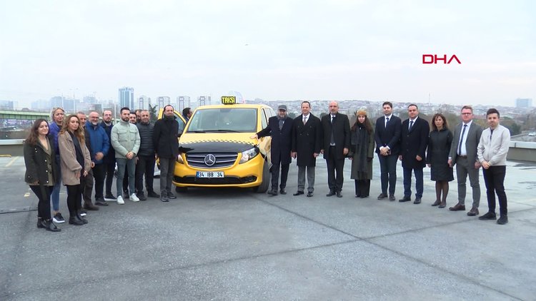 İBB ilk taksi prototipini tanıttı: Yolcu ve şoför için panik butonu bulunacak