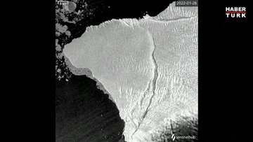 Antarktika'da Londra büyüklüğünde buzdağı koptu