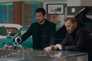 Korkut Ali kimliğini son anda gizlemeyi başarıyor!