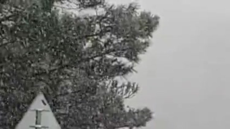 İstanbul'un Pendik ve Çekmeköy ilçelerinde kar yağışı başladı