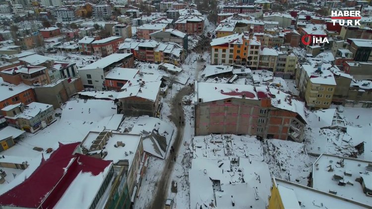 Depremin Büyük Hasara Yol Açtığı Elbistan'da Yıkım Böyle Görüntülendi ...