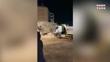Gaziantep merkezindeki yıkım... Habertürk yazarı Sevilay Yılman görüntüledi