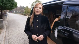  Evlatlarından 20 yıldır uzak olan Gözde Hanım’ı çocuklarıyla bir araya getirmek için programa başvuracak.