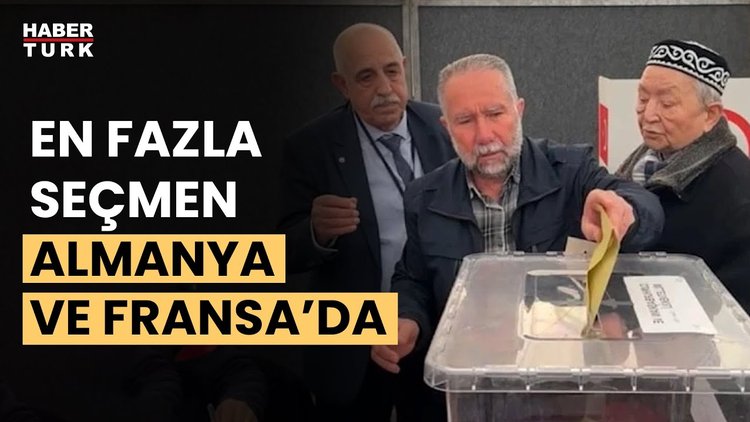 Almanya'da oy verme işlemi başladı