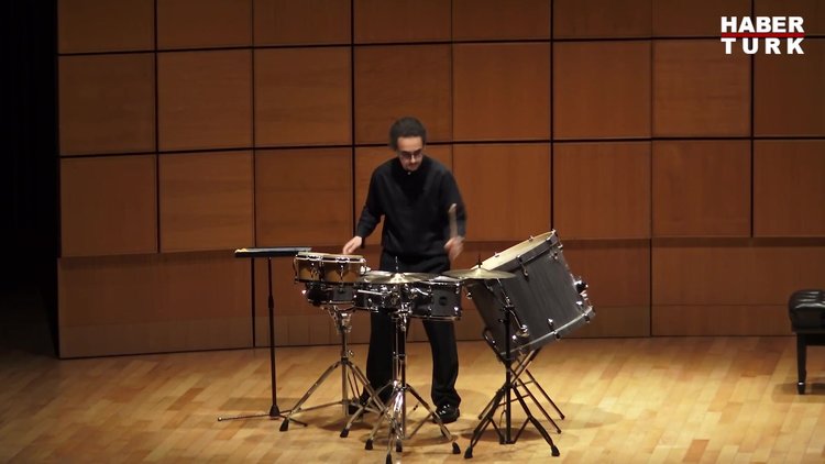 'Parlayan Yıldızlar' İş Sanat'ta