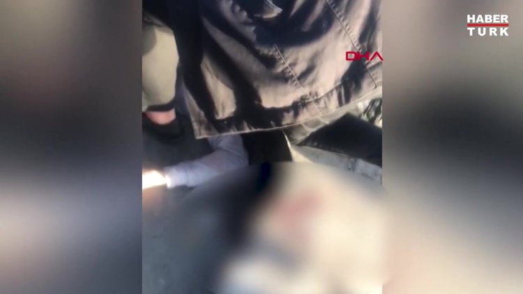 Kadıköy'de istediği türküyü çalmayan genci bıçaklayarak öldürdü