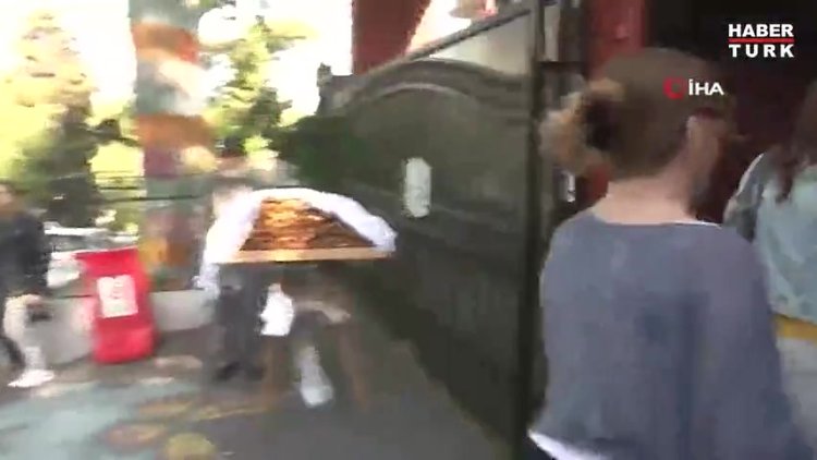 Sezen Aksu Beykoz'da oyunu kullandı