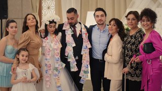 Altan ve Atakan'ın heyecanla beklenen düğünü sonunda gerçekleşti. 