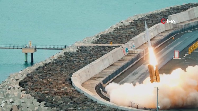 Yerli balistik füze Tayfun'un 2.test atışı gerçekleştirildi