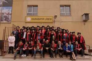 12-B mezun oluyor!