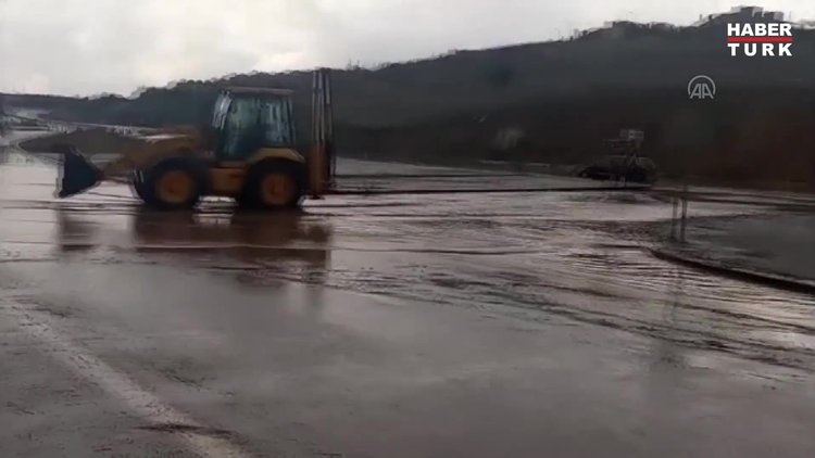 Ankara Gölbaşı'nda sağanak ve dolu yağışı hayatı olumsuz etkiledi