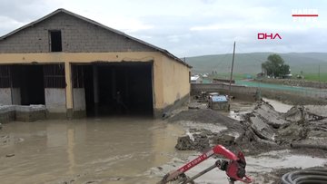 Muş'ta dere taştı: 35 ev hasar gördü, bir köprü yıkıldı