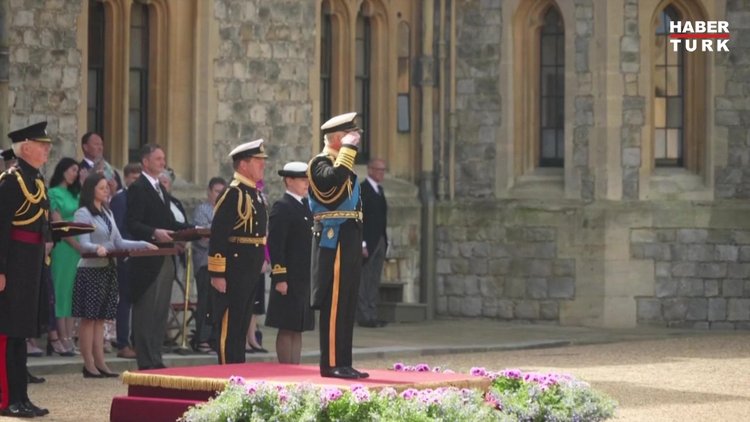 Kral Charles'ın 'enerji tasarrufu' alay konusu oldu: Havuzunun sıcaklığını düşürdü