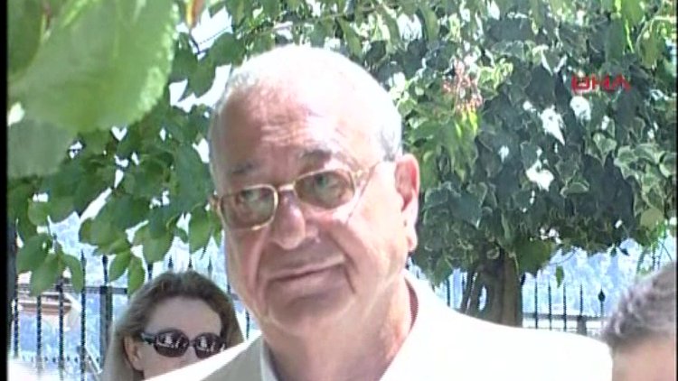 Gazeteci Mehmet Barlas hayatını kaybetti