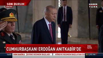 Cumhurbaşkanı Erdoğan'dan Anıtkabir'de