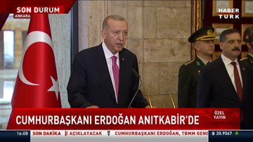 Cumhurbaşkanı Erdoğan, Anıtkabir Özel Defteri'ni imzaladı