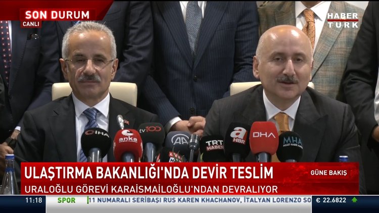 Ulaştırma Bakanlığı'nda devir teslim töreni
