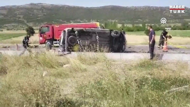 Konya'da 2 otomobil çarpıştı, 1 kişi öldü, 5 kişi yaralandı