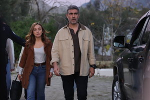 Maviye Sürgün 6. Bölüm