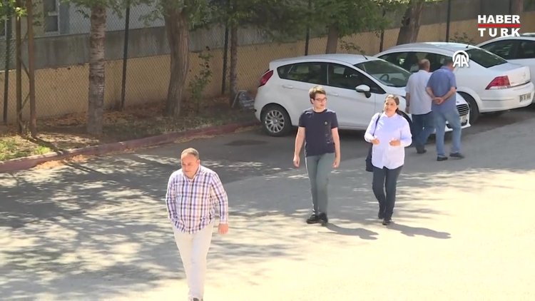 YKS Alan Yeterlilik Testlerinde sayısal birincisi, sözel ikincisi Mustafa Özcan