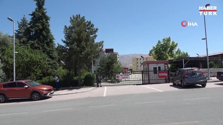 Tartıştığı eşini 30 bıçak darbesiyle katletti