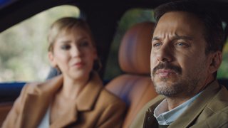 Seval, Ozan'ın babasıyla ilgili gerçekleri anlatıyor. 