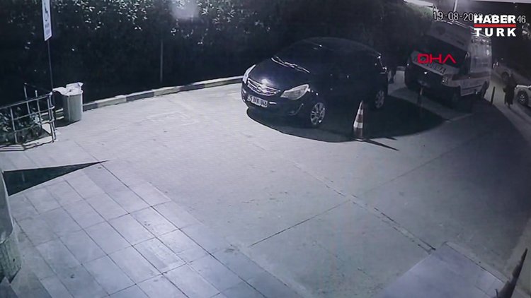  Hasta yakınlarının demir sopayla saldırdığı doktor: Canımızı zor kurtardık