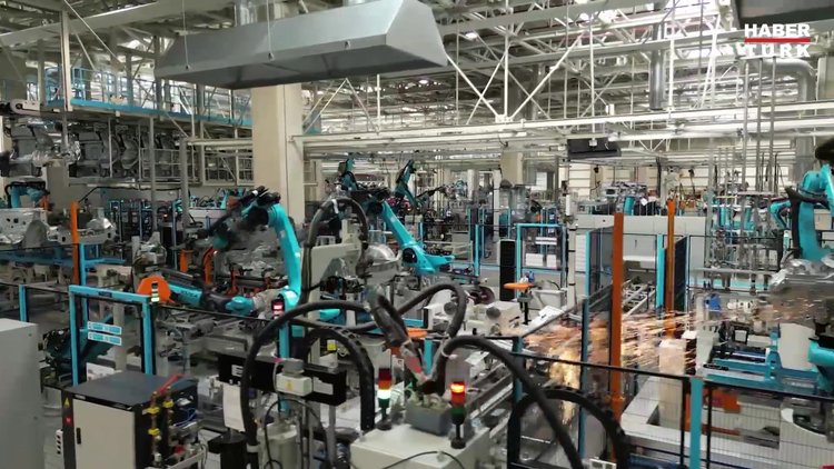 Togg fabrikasının kapılarını basın mensuplarına açtı