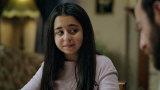 Öykü’nün kendisini aldattığını düşünen Metin, ayrılık kararı alır.