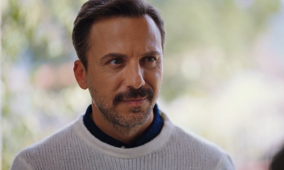 Ozan, Salih'in kapısında!