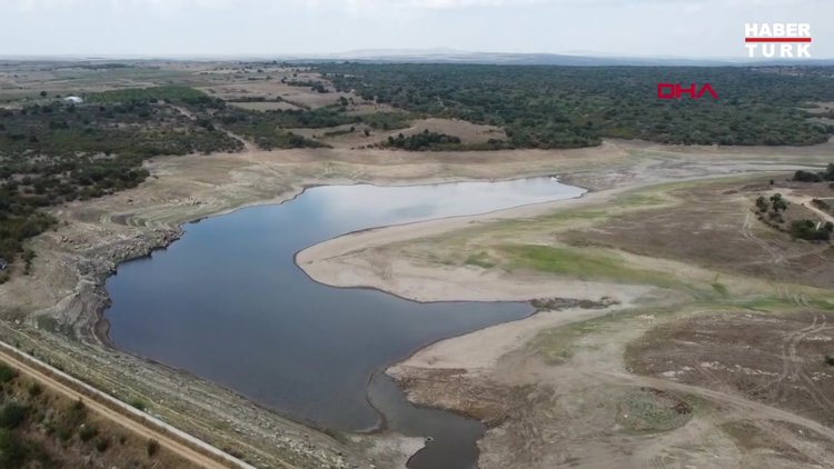 35 yıldır tarım arazisinin sulandığı gölet, kuruma noktasına geldi