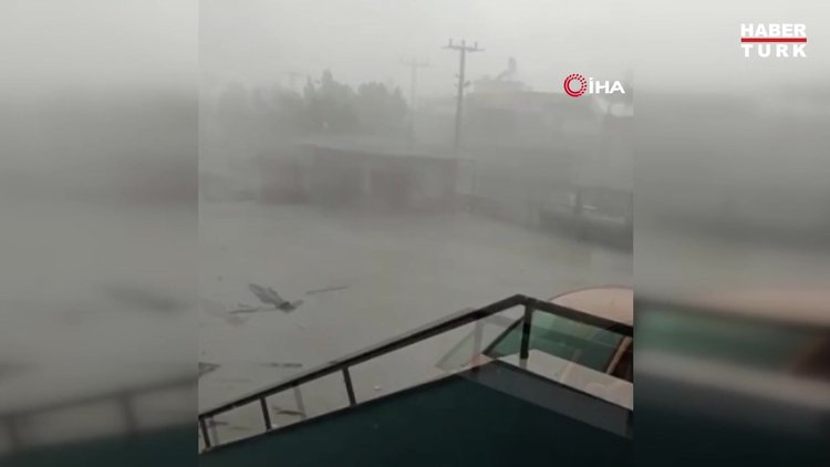 Mersin'de yağmur ve fırtına etkili oldu: Okulun çatısı uçtu