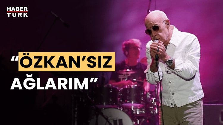 Mazhar Alanson Üsküdar&#039;da şarkılarını dostu Özkan Uğur için söyledi