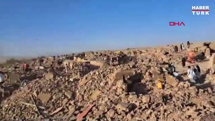 Afganistan'da depremin ardından kurtarma çalışmaları sürüyor