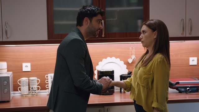Fatih, Kıvılcım'dan özür diliyor!