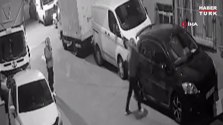 Otomobili parçaladı, arkadaşı da telefonla kayıt aldı