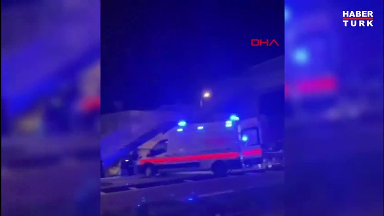 Büyükçekmece D-100'de İETT otobüsünün çarptığı 2 kadın ağır yaralandı