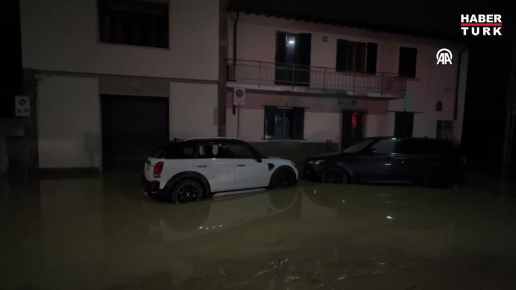 İtalya'daki sel felaketinde can kaybı artıyor