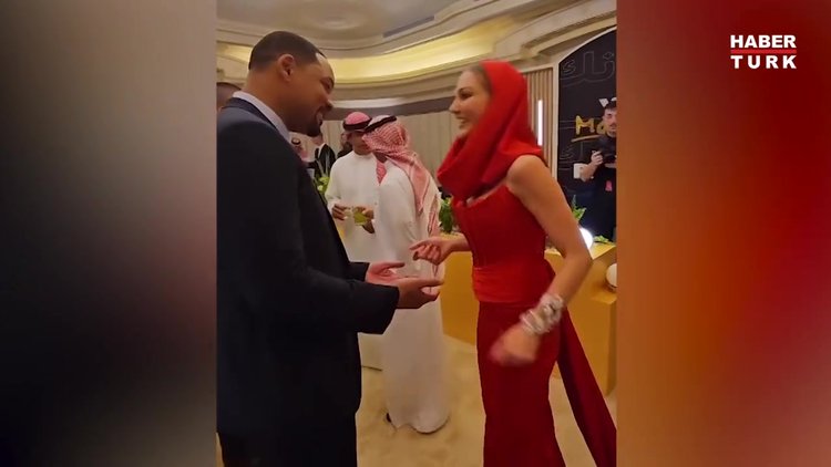 Meryem Uzerli, Suudi Arabistan'da Will Smith ile bir araya geldi