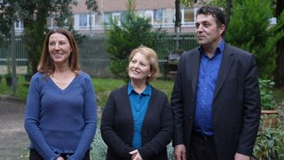 Fikriye Hanım ve gelini ile yaşadığı ufak çaplı gerginliğe Hüseyin Bey müdahele ederek ortamı yumuşattı.