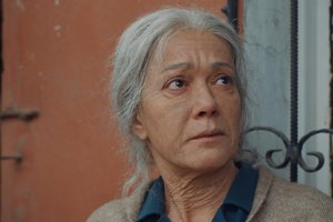 Kara, Sema Sultan'ın yanında!