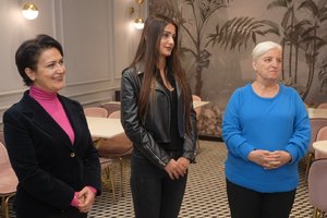 Buse Hanım'ın tercihi İrem Cengiz'in ikinci evi oldu!
