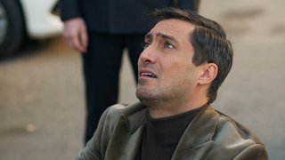 Rutkay, kafasındaki seslerden kurtulmak için arabasını ölüme sürdü...