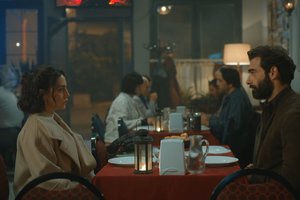 "Biz sokakta bulduk birbirimizi..." 