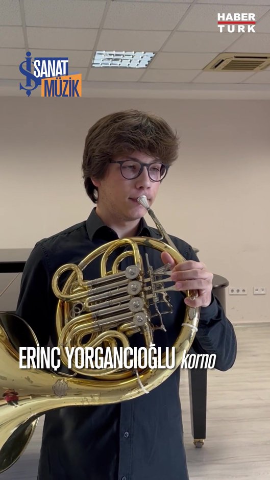 Parlayan Yıldızları İş Sanat'ta Alkışlıyoruz