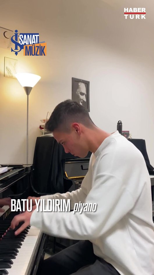 Parlayan Yıldızları İş Sanat'ta Alkışlıyoruz