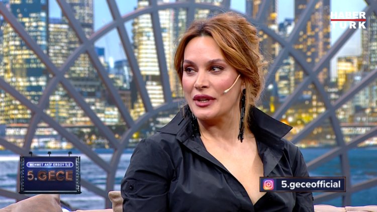 Mehmet Akif Ersoy ile 5. Gece - 23 Şubat 2024 (Işın Karaca &amp; Hakan Yılmaz &amp; Ebru Cündübeyoğlu &amp; Altan Erkekli)