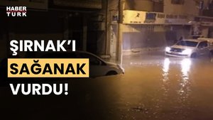 Şırnak'ta sağanak yağış sonrası yollar göle döndü!