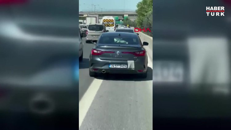 Ambulansa ısrarla yol vermediler